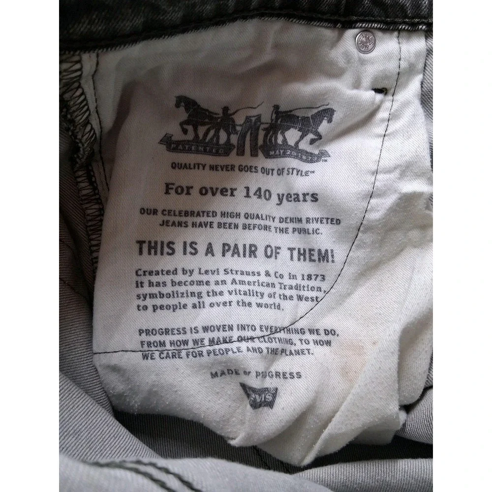 Levis pre owned